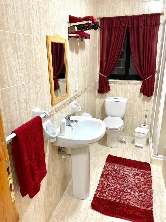 Regent Court - 3 Bedroom Apartment Within Walking Distance From Seafront St. Paul's Bay Buitenkant foto