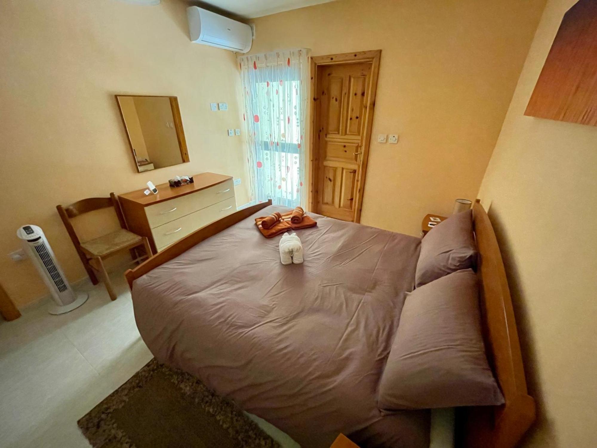 Regent Court - 3 Bedroom Apartment Within Walking Distance From Seafront St. Paul's Bay Buitenkant foto