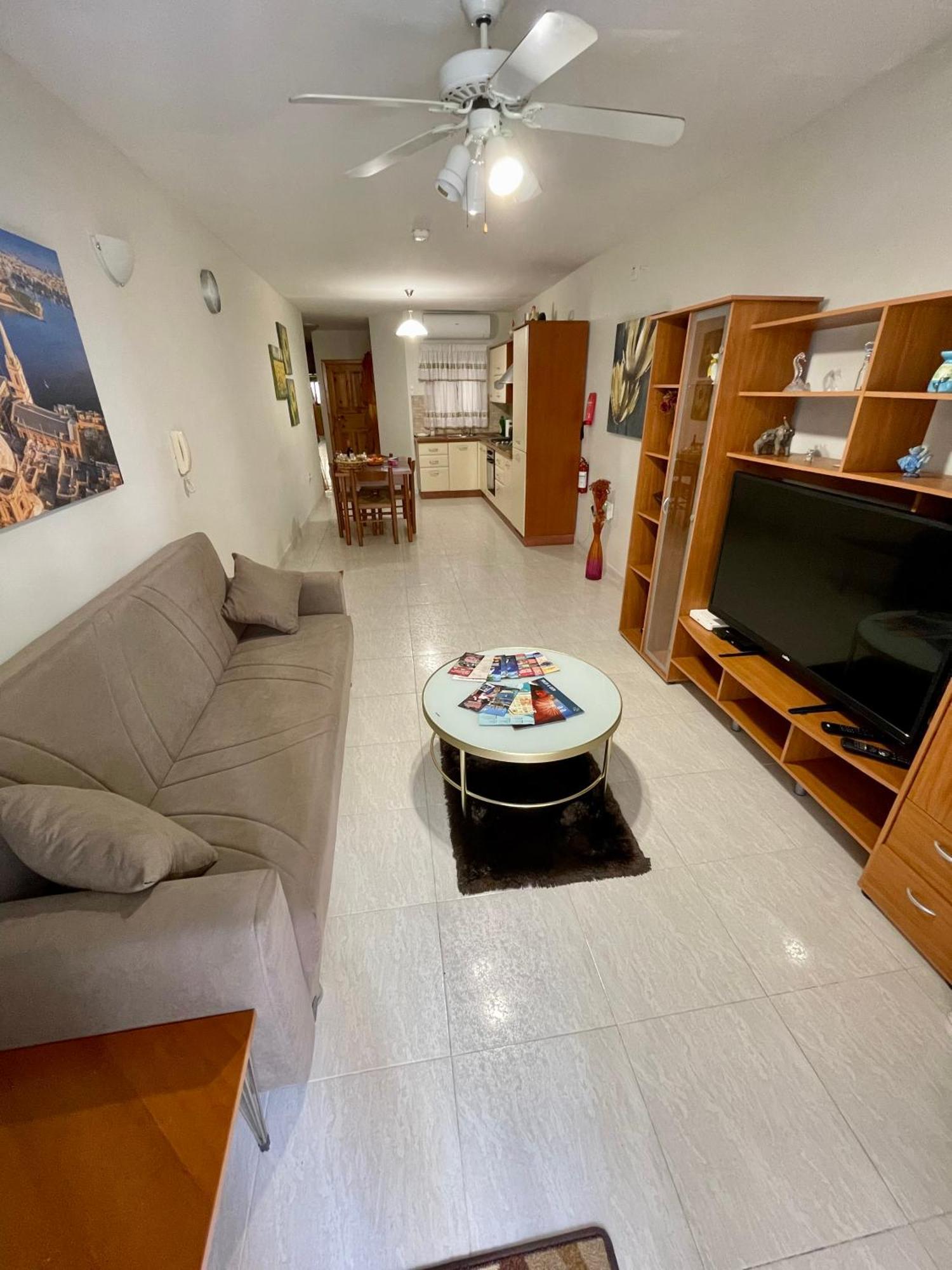 Regent Court - 3 Bedroom Apartment Within Walking Distance From Seafront St. Paul's Bay Buitenkant foto